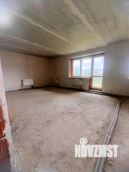 Таунхаус 297м², 3-этажный, участок 6 сот.