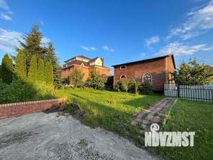 Дом 459м², 3-этажный, участок 12 сот.