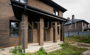 Дом 200м², 2-этажный, участок 5 сот.