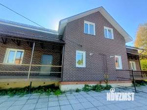 Дом 394м², 2-этажный, участок 8 сот.