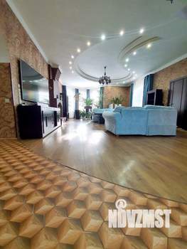 Дом 250м², 2-этажный, участок 9 сот.