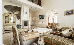 Дом 630м², 3-этажный, участок 10 сот.