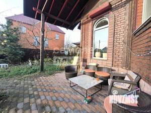 Дом 260м², 3-этажный, участок 9 сот.