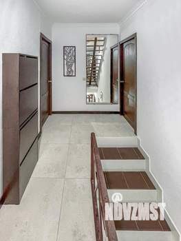 Дом 166м², 3-этажный, участок 2 сот.