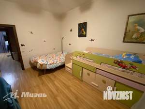 Дом 198м², 2-этажный, участок 9 сот.