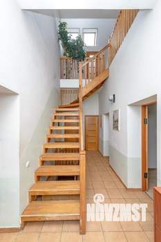 Дом 216м², 2-этажный, участок 6 сот.