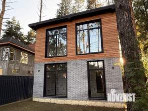 Дом 134м², 2-этажный, участок 4 сот.