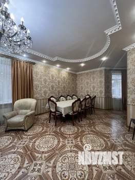 Дом 350м², 3-этажный, участок 10 сот.