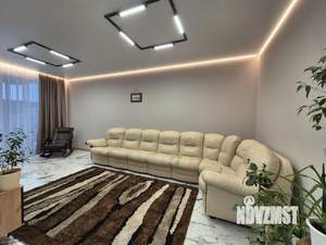 Дом 200м², 2-этажный, участок 10 сот.