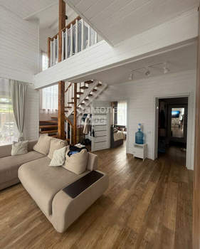 Дом 120м², 2-этажный, участок 6 сот.