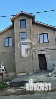 Дом 270м², 2-этажный, участок 6 сот.