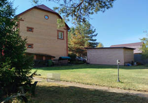 Дом 340м², 3-этажный, участок 14 сот.