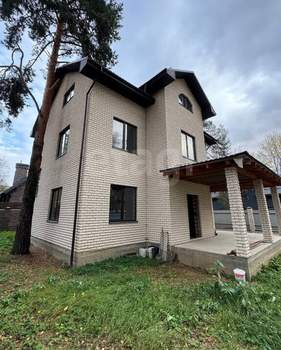 Дом 381м², 3-этажный, участок 5 сот.