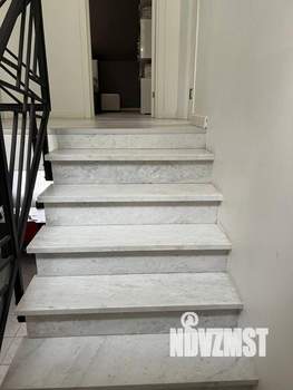 Коттедж 280м², 2-этажный, на длительный срок, 