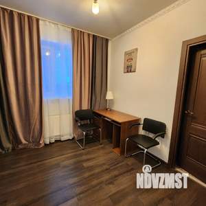 Коттедж 170м², 2-этажный, на длительный срок, 