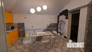 Дом 120м², 2-этажный, на длительный срок, 