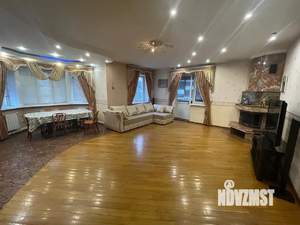 Коттедж 400м², 3-этажный, на длительный срок, 