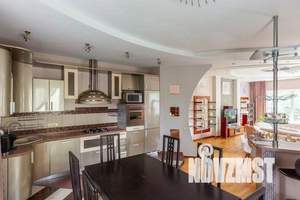 Дом 536м², 3-этажный, посуточно, 