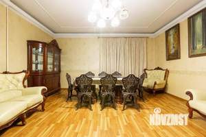 Дом 500м², 2-этажный, посуточно, 