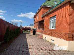 Дом 831м², 3-этажный, посуточно, 