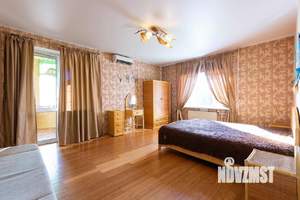 Дом 500м², 2-этажный, посуточно, 