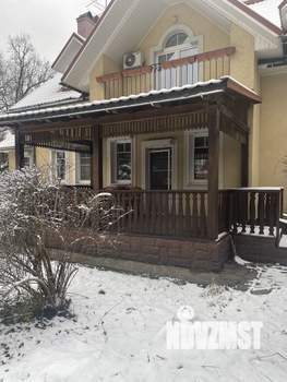 Дом 260м², 2-этажный, на длительный срок, 