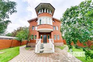 Дом 850м², 3-этажный, посуточно, 