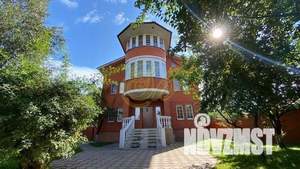 Дом 800м², 3-этажный, посуточно, 