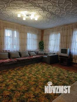 Дом 200м², 2-этажный, на длительный срок, 