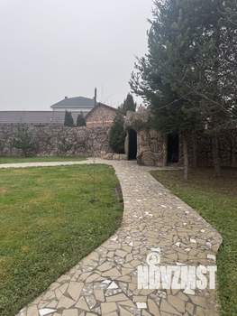 Дом 220м², 2-этажный, на длительный срок, 