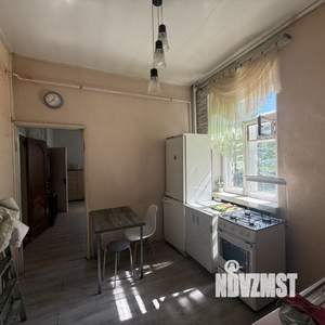 Дом 60м², 2-этажный, на длительный срок, 
