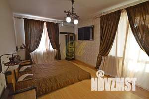 Дом 530м², 2-этажный, посуточно, 