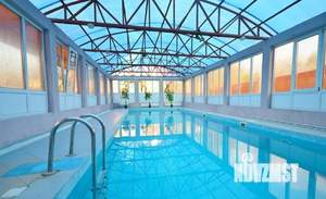 Дом 850м², 2-этажный, посуточно, 