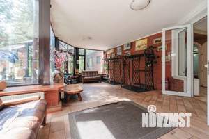 Дом 550м², 3-этажный, посуточно, 