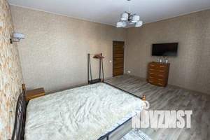 Дом 800м&sup2;, 3-этажный, посуточно, 