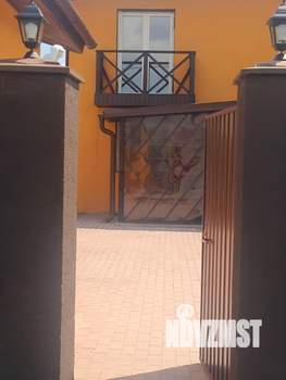 Таунхаус 140м², 2-этажный, на длительный срок, 