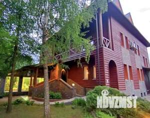 Дом 630м&sup2;, 2-этажный, посуточно, 