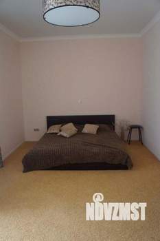 Дом 742м², 3-этажный, посуточно, 