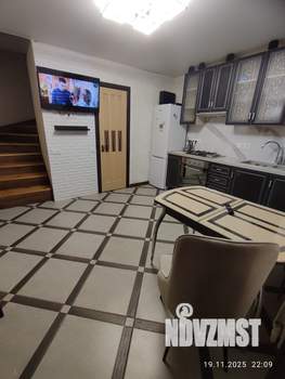 Коттедж 110м², 3-этажный, на длительный срок, 