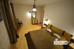 Дом 450м², 2-этажный, посуточно, 
