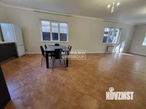 Дом 180м², 2-этажный, на длительный срок, 