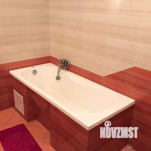 Дом 250м², 2-этажный, на длительный срок, 
