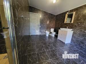 Дом 180м², 2-этажный, на длительный срок, 