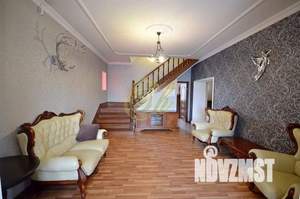 Дом 530м², 2-этажный, посуточно, 