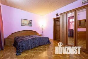 Дом 611м², 3-этажный, посуточно, 