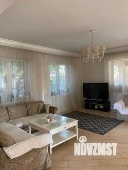 Дом 180м², 2-этажный, на длительный срок, 