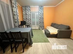 Таунхаус 100м², 3-этажный, на длительный срок, 