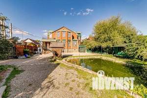 Дом 562м&sup2;, 3-этажный, посуточно, 