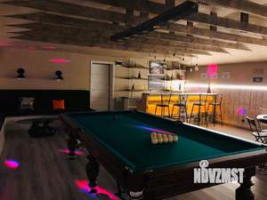 Дом 713м&sup2;, 3-этажный, посуточно, 