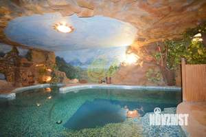 Дом 550м², 2-этажный, посуточно, 